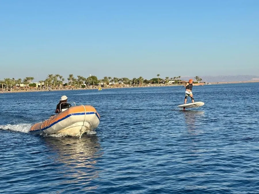 Foil boat Фойл за лодкой